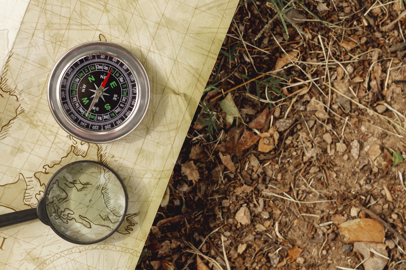 Navigation equipment arranged on a wooden surface